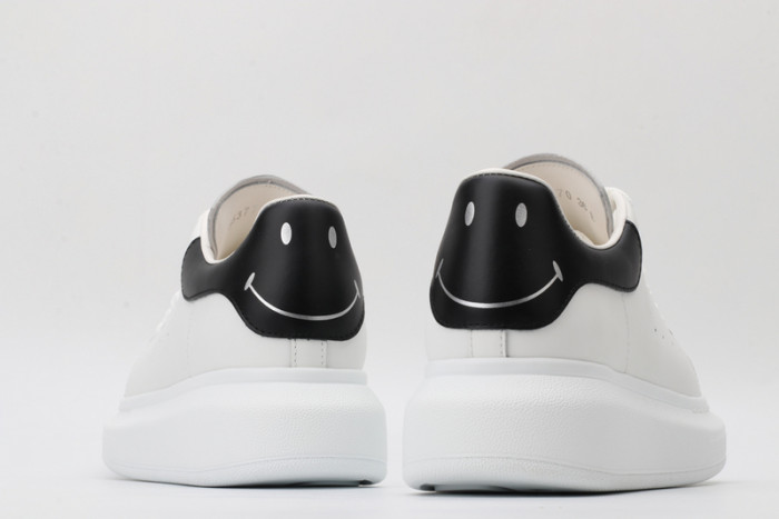 alex mcqu sneakers