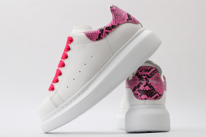 alex mcqu sneakers