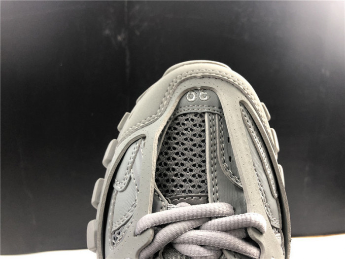 bl tess s. gomma trek low sneakers gray 032206