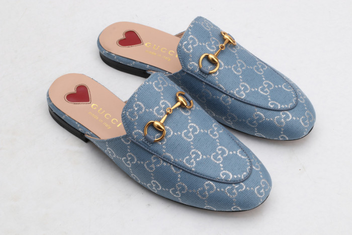 guc loafer
