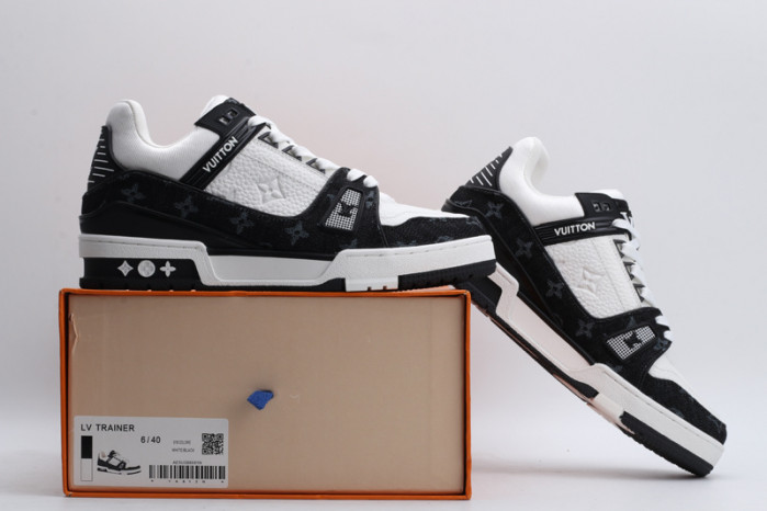 lovt sneaker