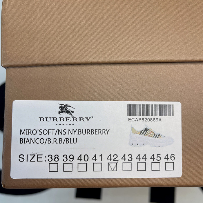 BUBERY SNEAKER