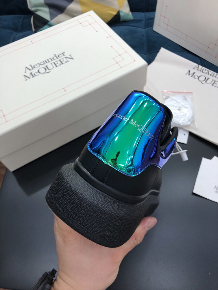 alex mcqu sneakers