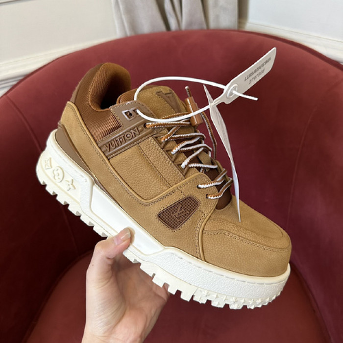 LOVT SNEAKER lv-214