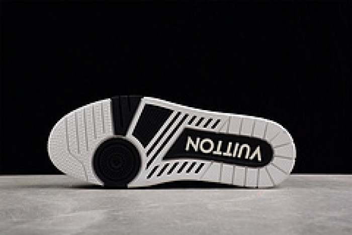 lovt sneaker