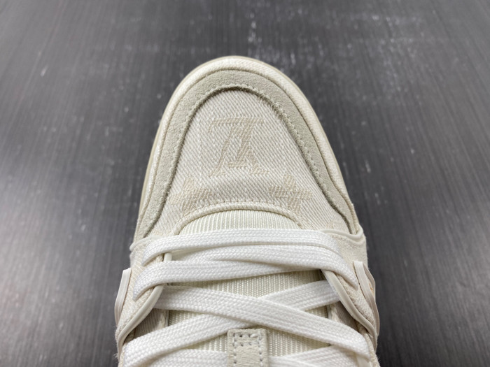 lovt sneaker