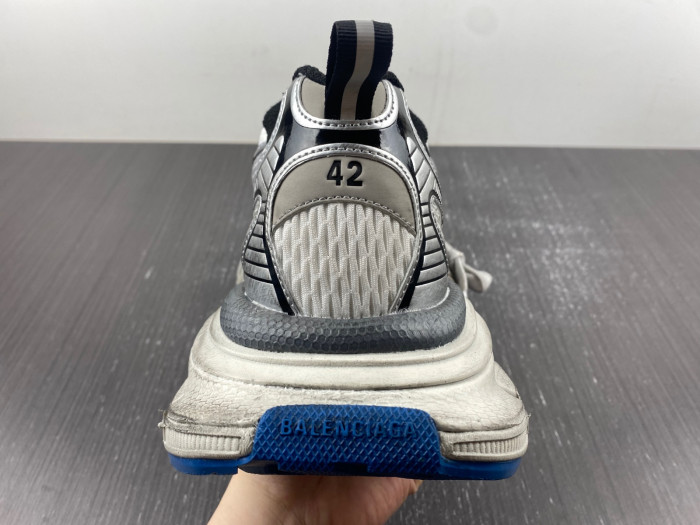 bl track trainers sneaker 202304251