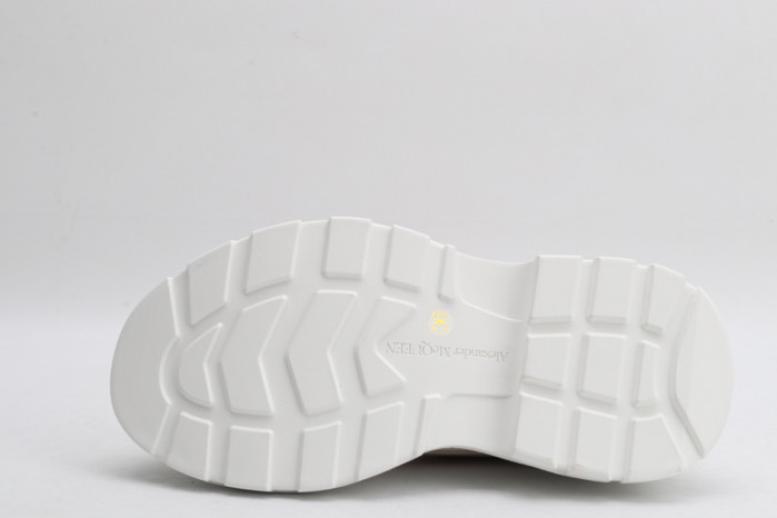 alex mcqu sneakers